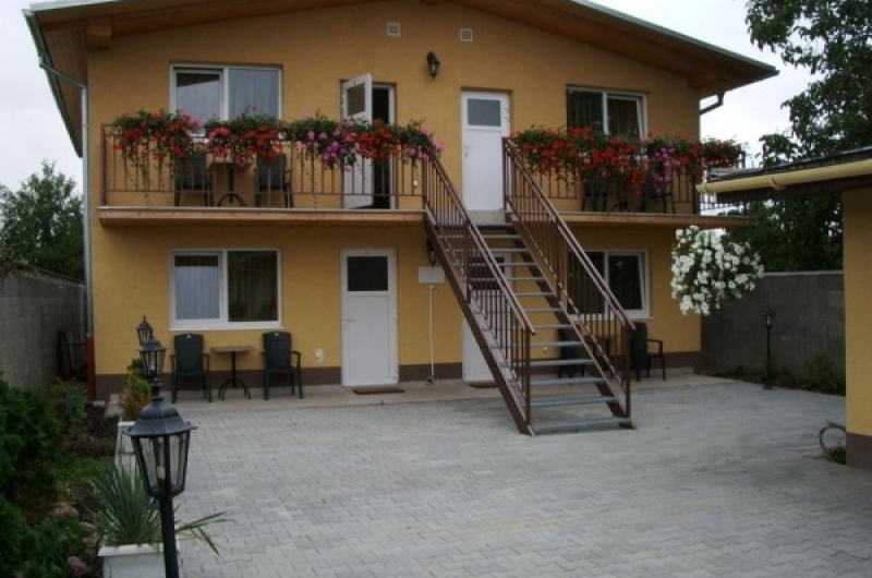 Őszirózsa Motel és Apartmanház